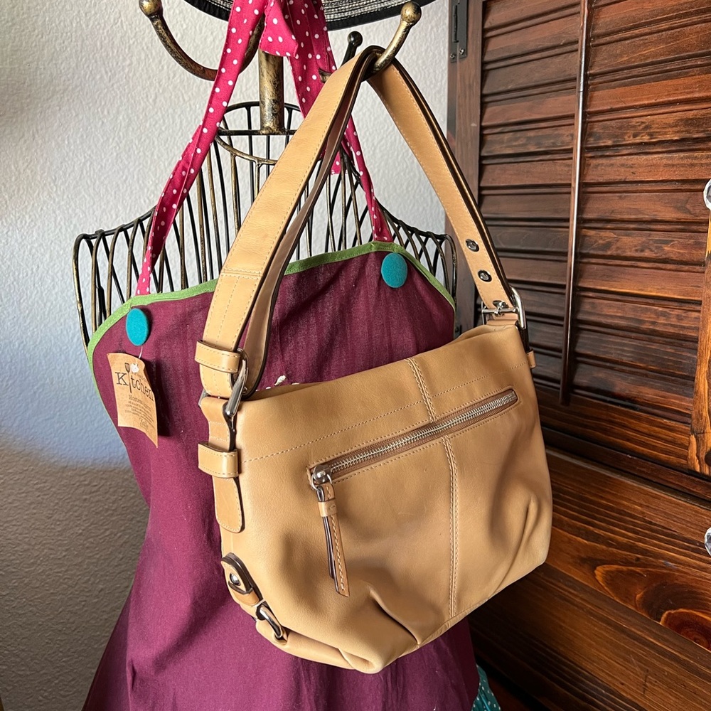 Coach purse - Picture 3 of 7